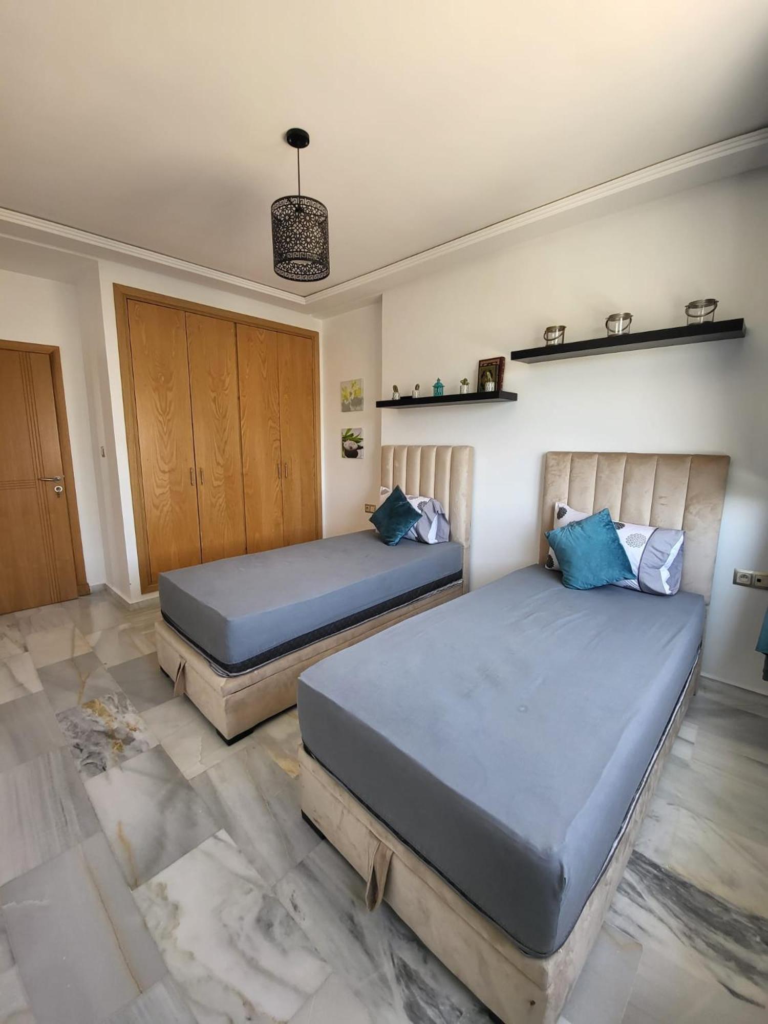 Mont Blanc :Appartement, Vue Sur Mer A 2 Minutes De La Gare. Tanger Buitenkant foto